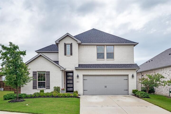 Property Photo: 2817 Buckthorn Road TX 76226