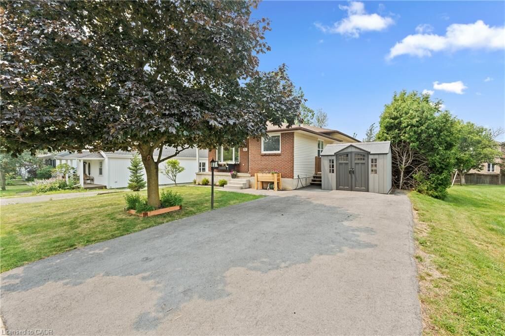 Property Photo:  187 Dufferin Street  ON L0R 2A0 