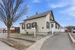 Property Photo: 215 Kenyon Ave RI 02861