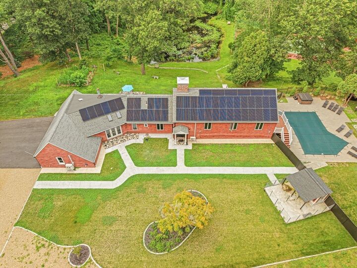 Property Photo:  105 Georgetown Rd  MA 01921 