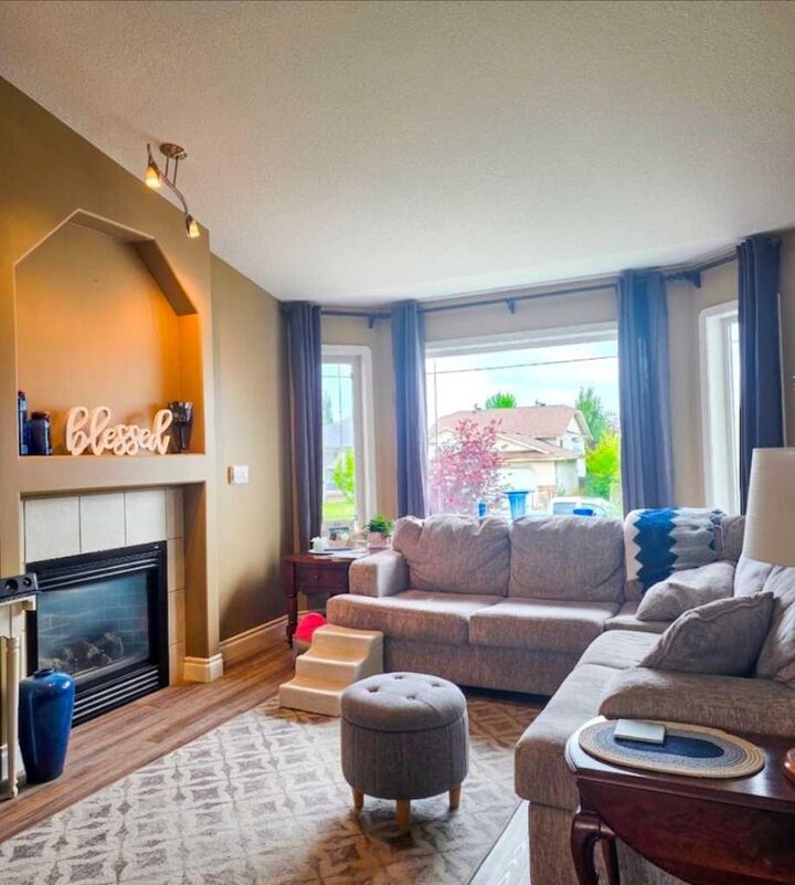 Property Photo: 10733 75 Avenue AB T8W 2S7