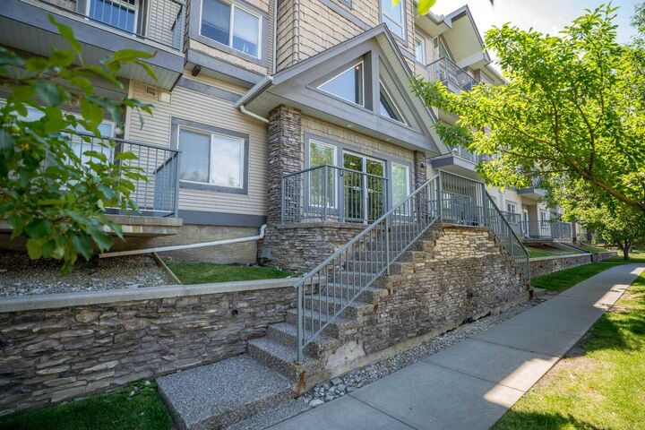 11170 30 Street SW 207 — photo 1