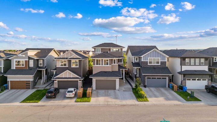 Property Photo: 116 Ambleside Crescent NW AB T4B 3P5