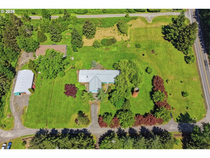 Property Photo: 14610 NE 328th Cir WA 98604