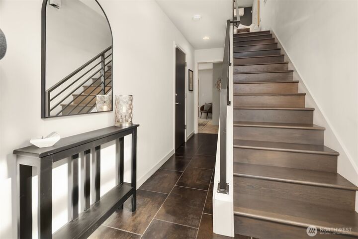 Property Photo: 419 N 50th Street A WA 98103