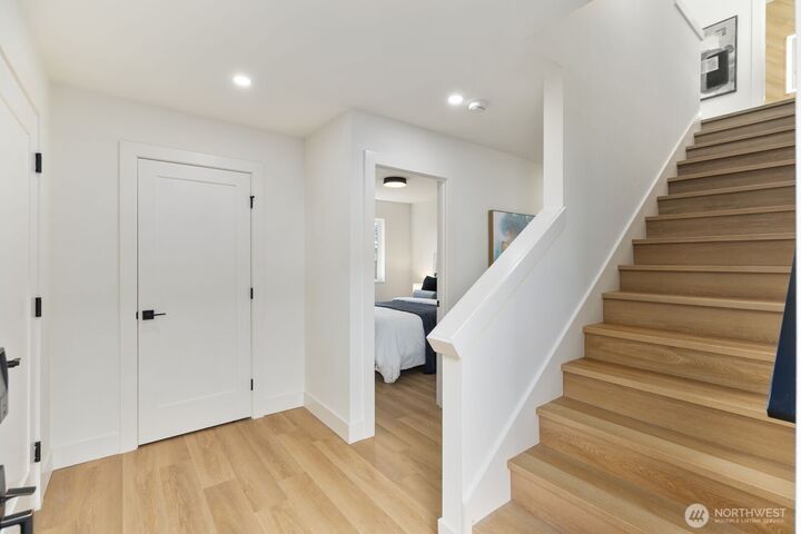 Property Photo: 933 N 87th Street WA 98103