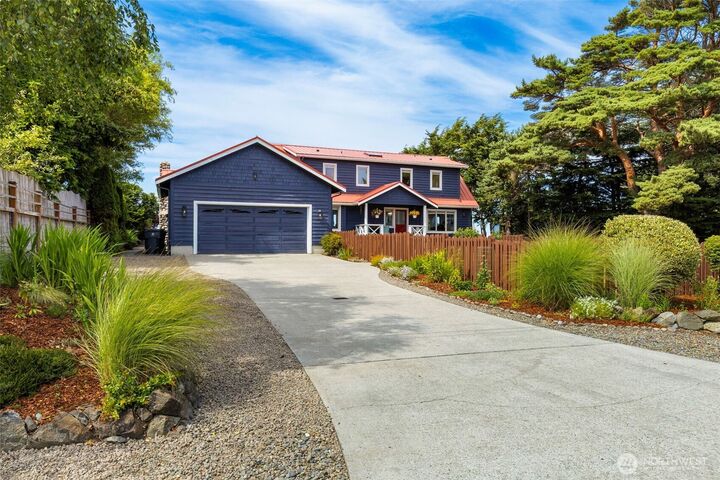 Property Photo: 2342 Seaview Drive WA 98368