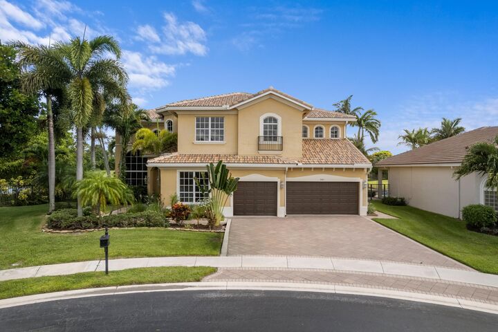 Property Photo: 2643 Arbor Lane FL 33411