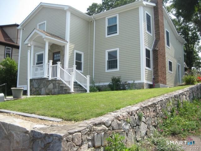Property Photo: 95 Highview Avenue 2 CT 06907