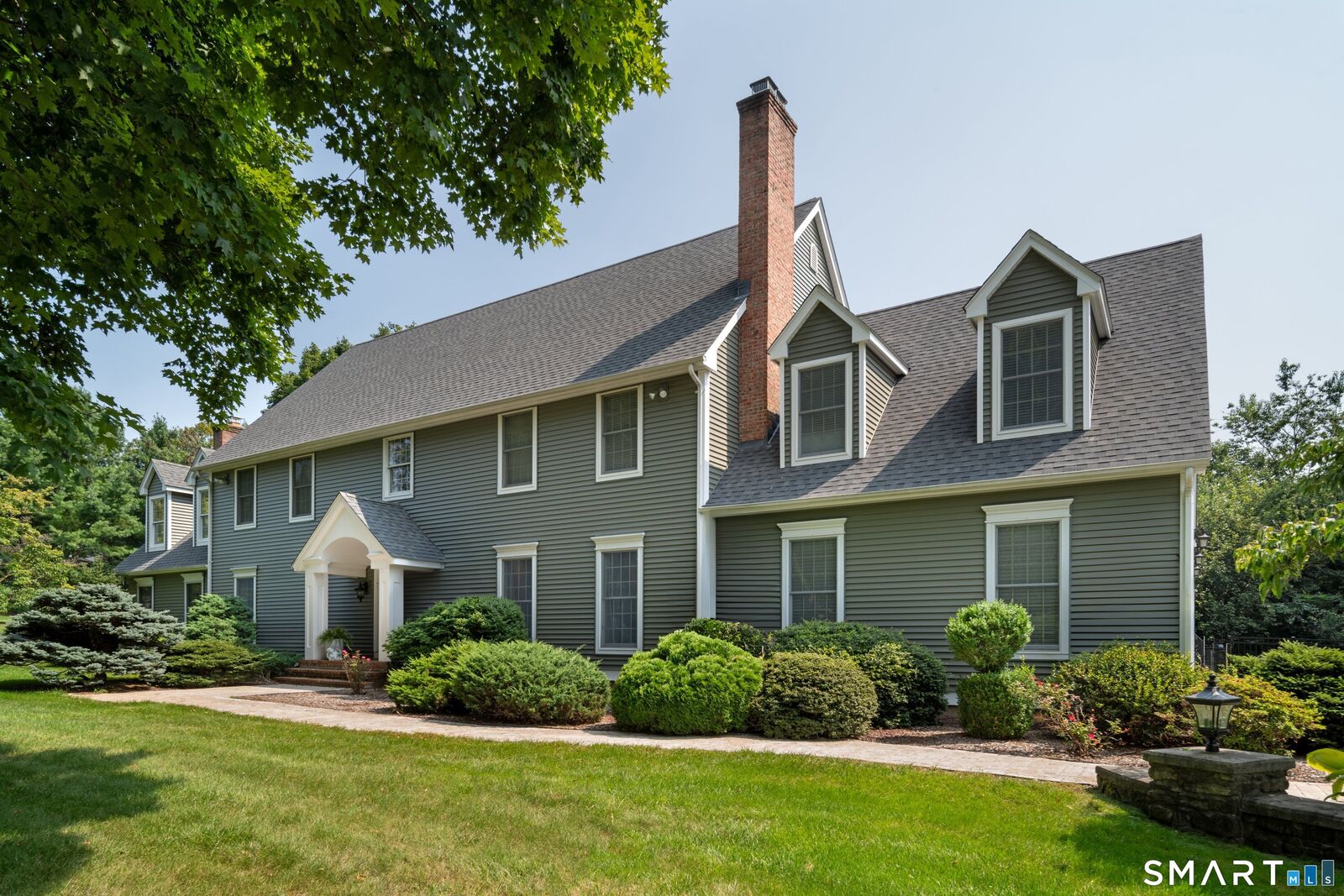 Property Photo: 141 Windward Place CT 06489
