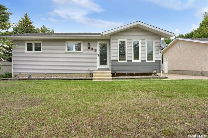 Property Photo: 246/242 Westview Drive SK S0G 0E0