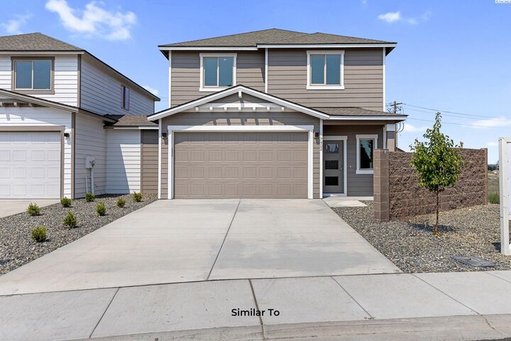 Property Photo: 7674 Grapevine Ct WA 99353