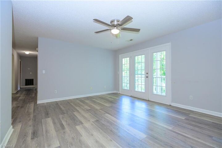 Property Photo:  2624 Guyer Street 2B  NC 27265 