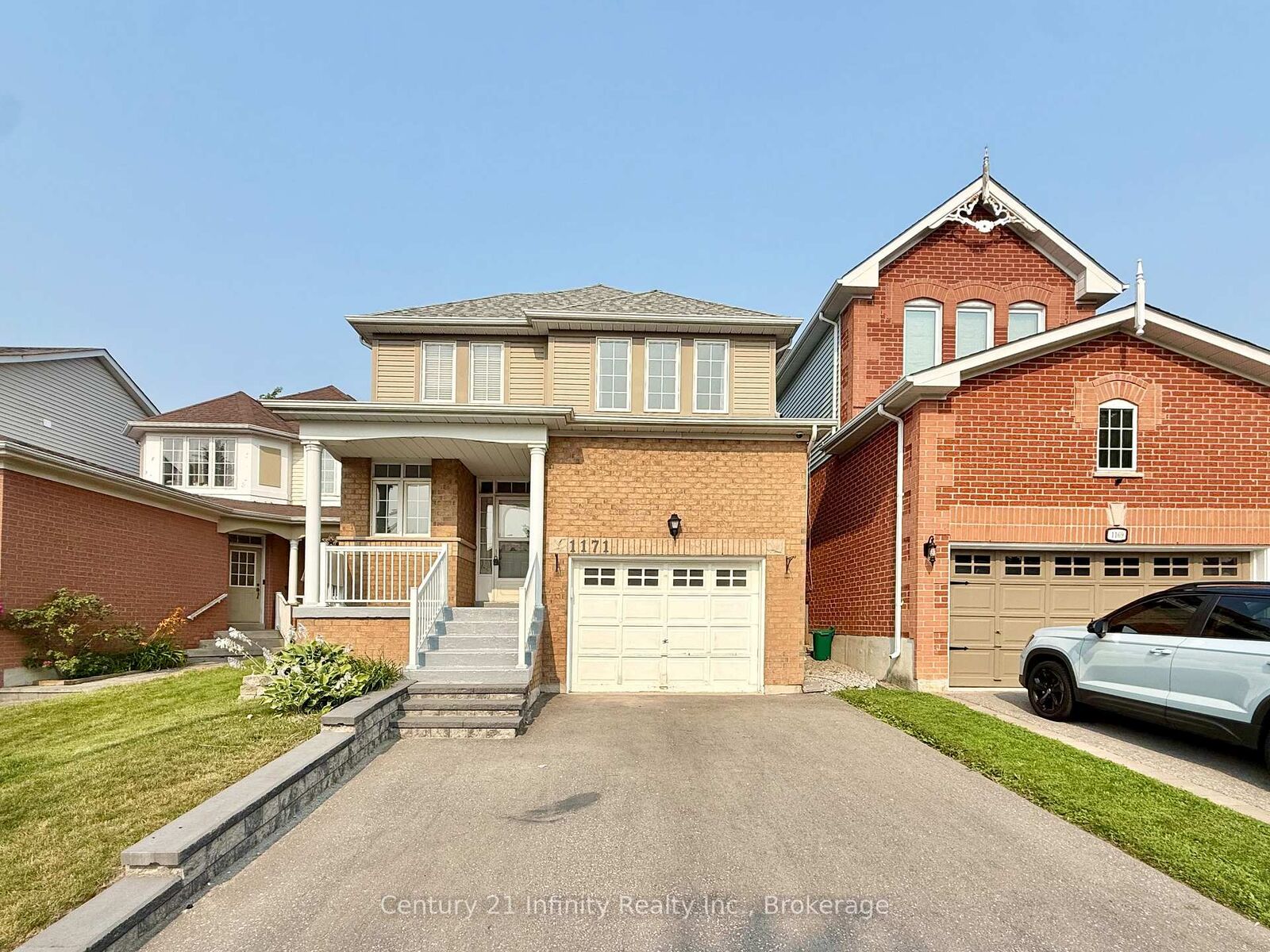 Property Photo:  1171 Springbank Drive  ON L1K 2M9 