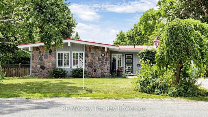 Property Photo: 234 Hope Street N ON L1A 2P6