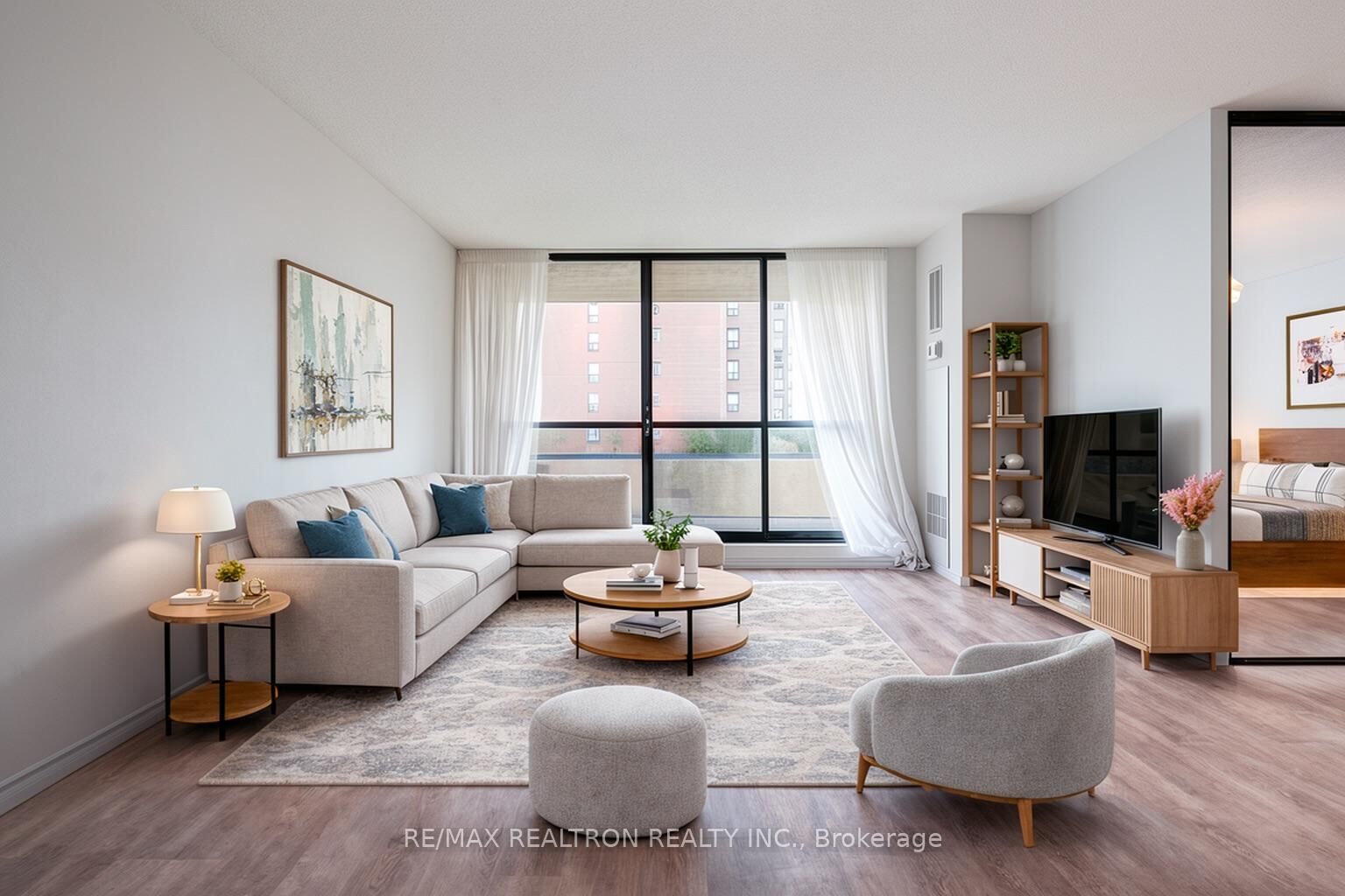 Property Photo:  100 Canyon Avenue 606  ON M3H 5T9 