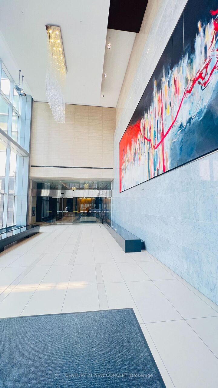 Property Photo:  386 Yonge Street 818  ON M5B 0A4 