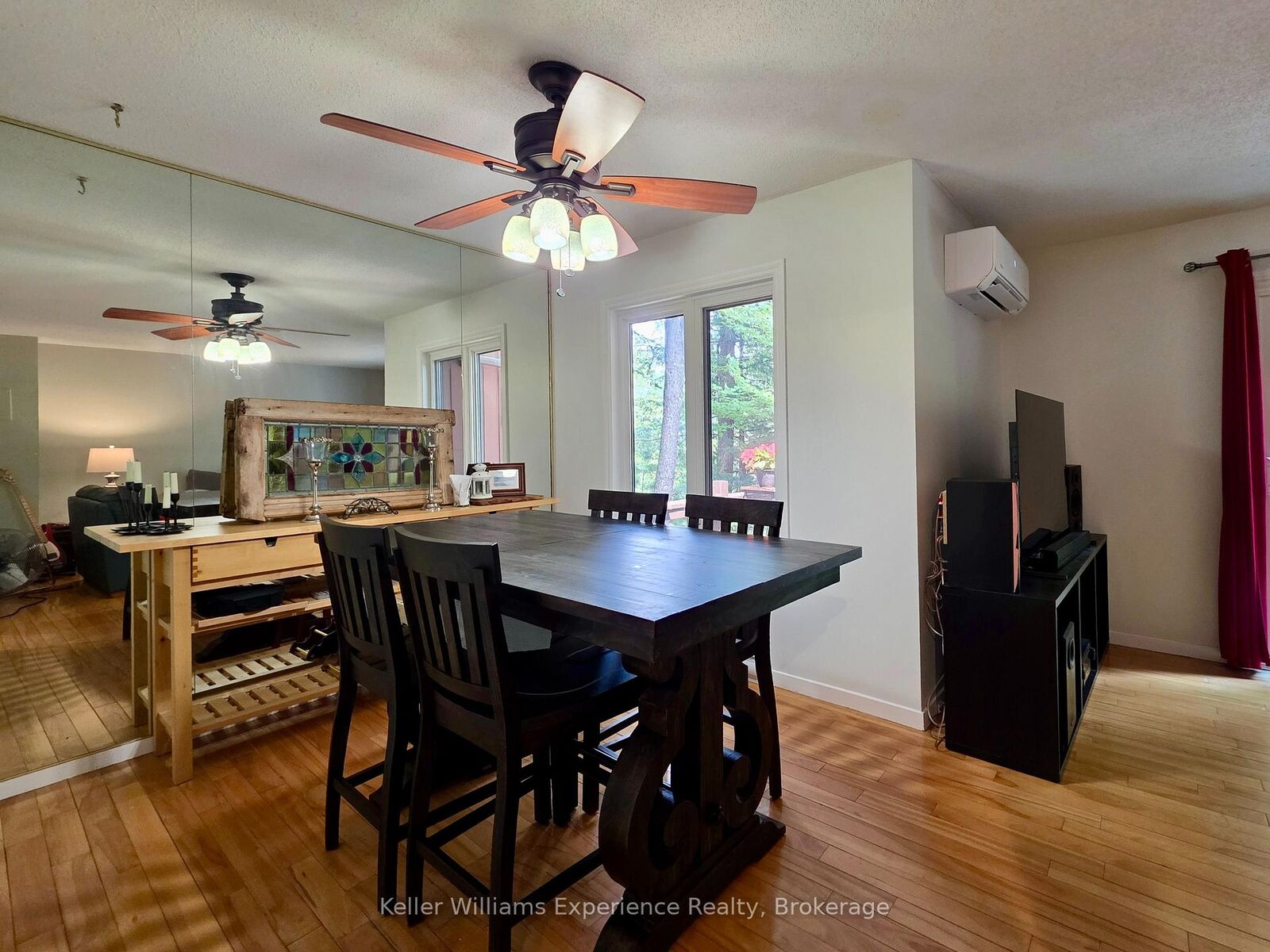 Property Photo: 49 Southbank Drive 10 ON P1L 1G2