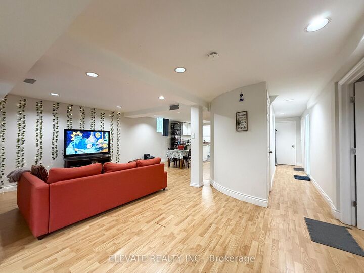 Property Photo: 1556 Princelea (Basement) Place ON L5M 3P2
