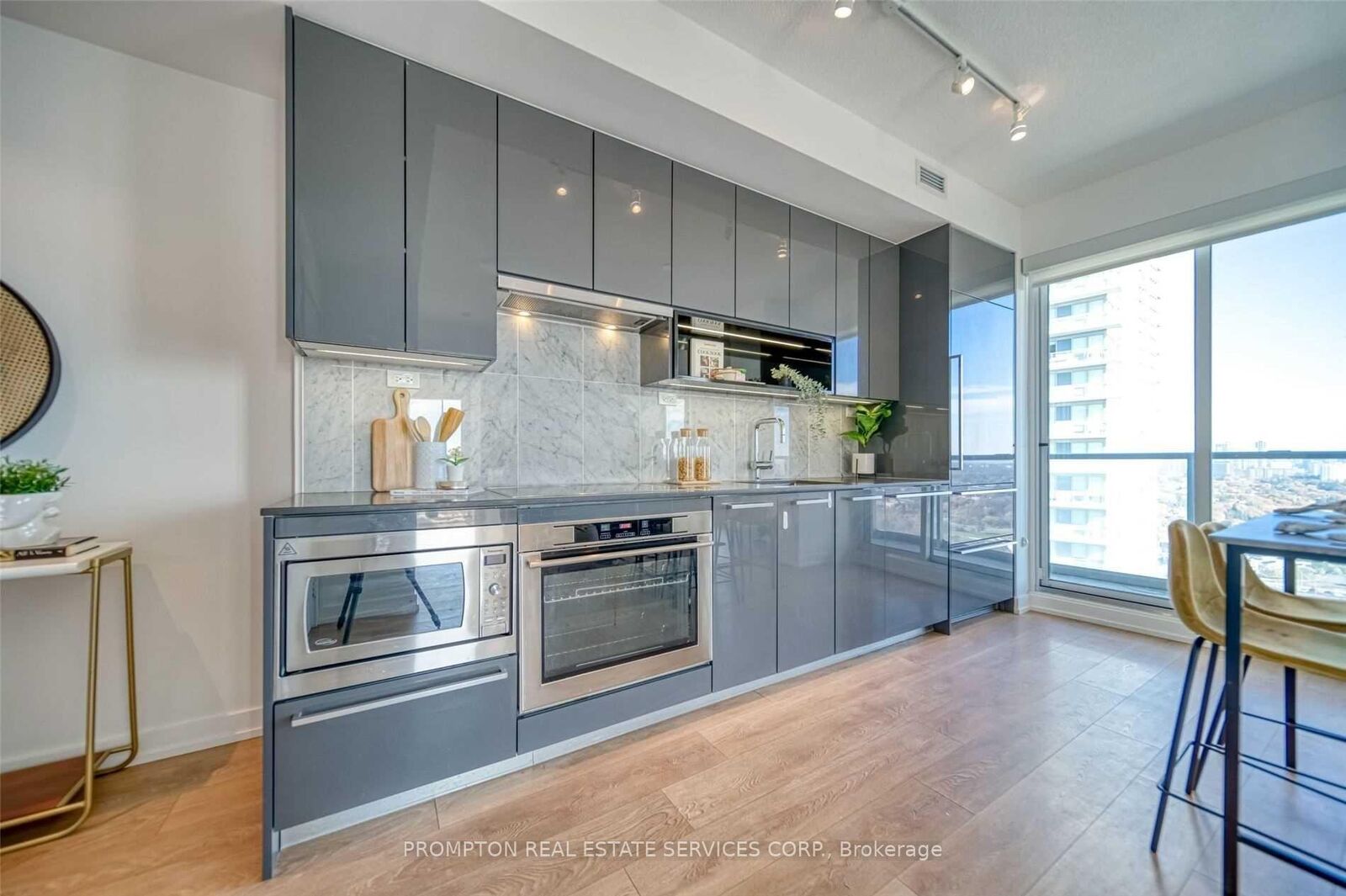 Property Photo: 115 McMahon Drive 3610 ON M2K 0E3
