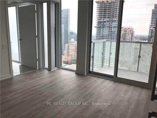 Photo de la propriété: 28 Wellesley Street E 2810 ON M4Y 0C4