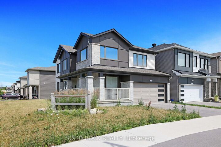 320 Meynell Road — photo 1