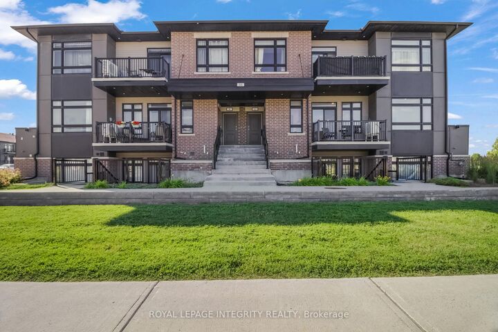 Property Photo:  55 Overberg Way H  ON K2S 2Y4 
