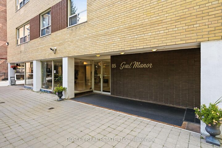 Property Photo: 85 Lawton Boulevard 304 ON M4V 1Z7