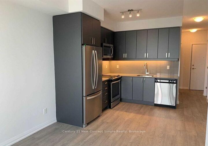 Property Photo: 7895 Jane Street 716 ON L4K 0K2