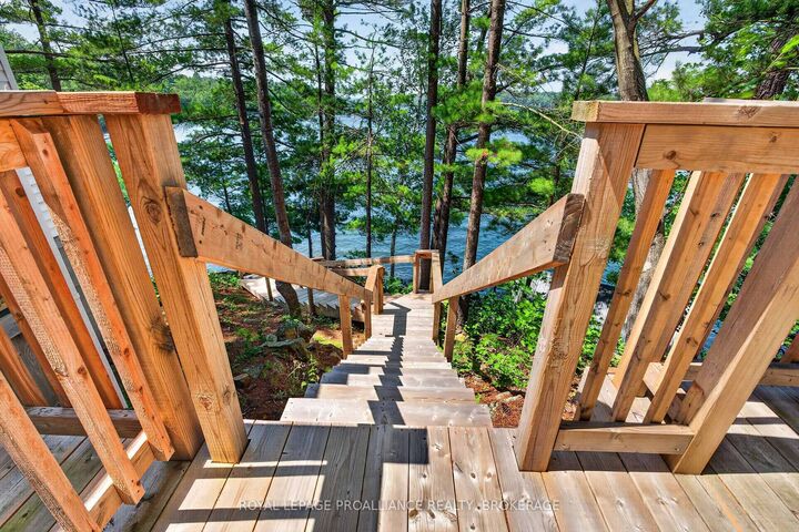 Property Photo: 1149 Twin Island Lane ON K0H 2L0