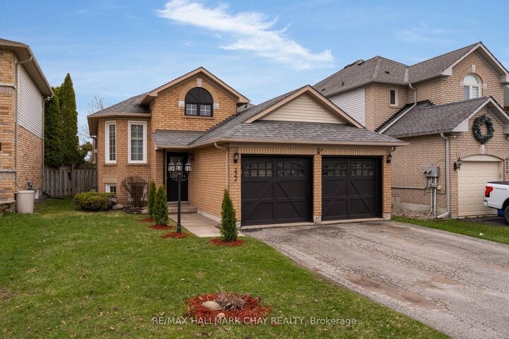 222 Wessenger Drive — photo 1
