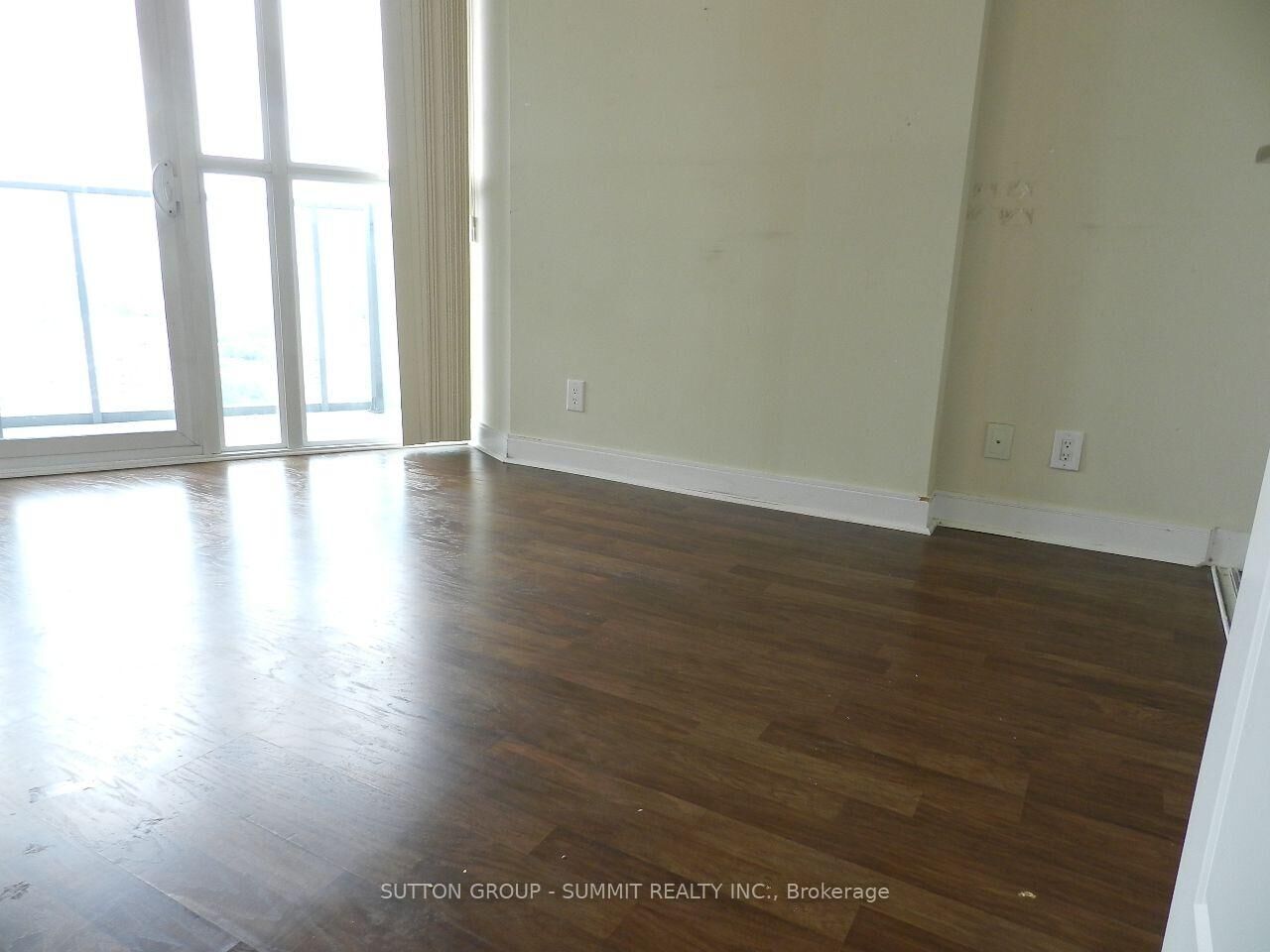 Property Photo: 60 Absolute Avenue 2601 ON L4Z 0A9