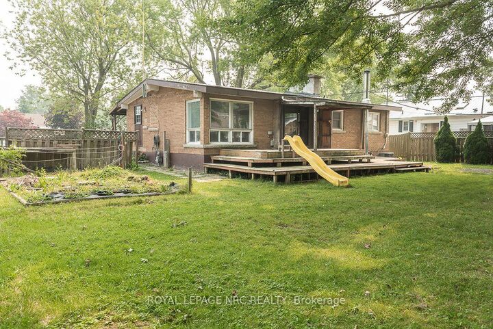 Property Photo: 64 Springfield Street ON L3B 5M3