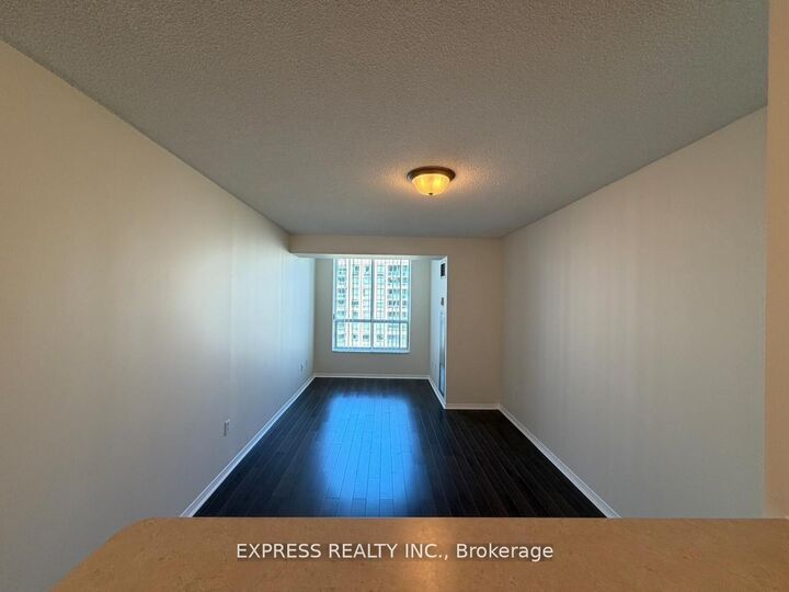 Property Photo: 29 Pemberton Avenue 1106 ON M2M 4L5
