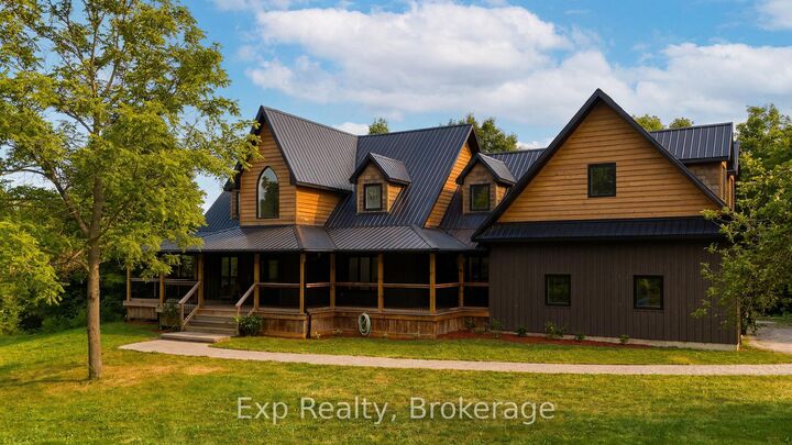 37 Bowen Road — photo 1