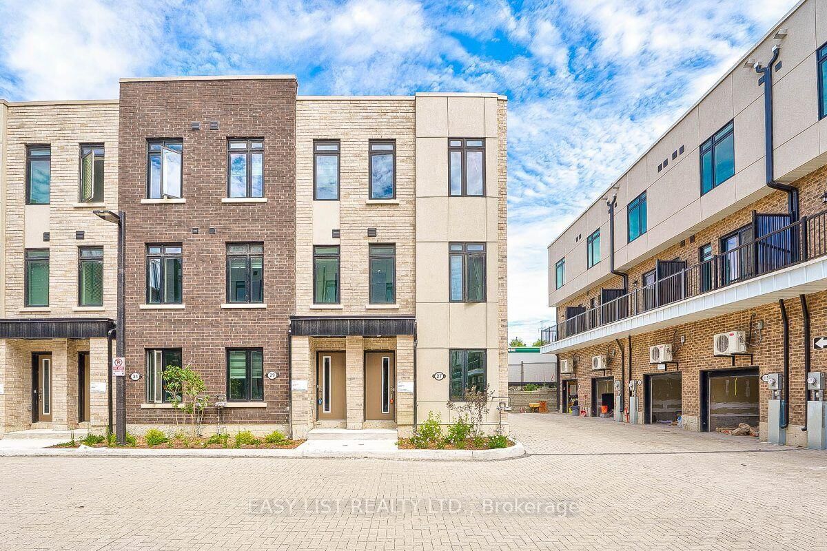 Property Photo: 27 Spruce Pines Crescent ON M4A 0A9