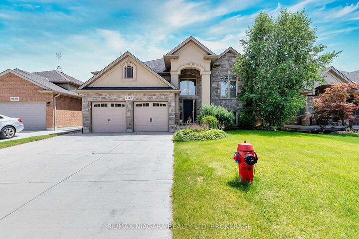 Property Photo: 9148 Hendershot Boulevard ON L2H 0E3
