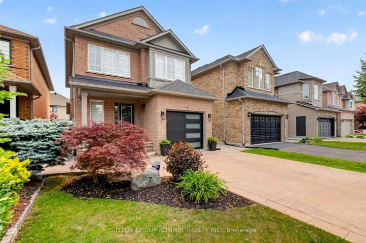 Property Photo: 7 Emily Carr Crescent ON L7E 2L1