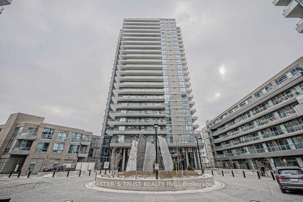 Property Photo:  50 Forest Manor Road 1910  ON M2J 1M1 