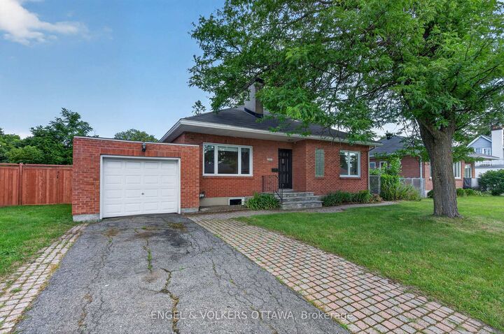 Property Photo: 2445 Alta Vista Drive ON K1H 7M9