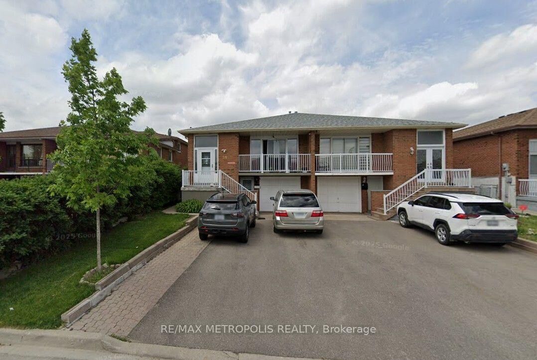 Photo de la propriété:  39 Jellicoe Crescent  ON L6S 3H7 