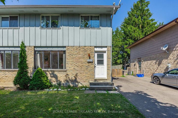 Property Photo: 1769 Aldersbrook Road ON N6G 3E2