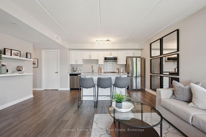 Property Photo: 104 Summit Ridge Drive 102 ON N1E 0R5
