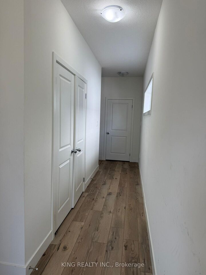 Property Photo: 1612 Capri Crescent Upper ON N6G 3P2