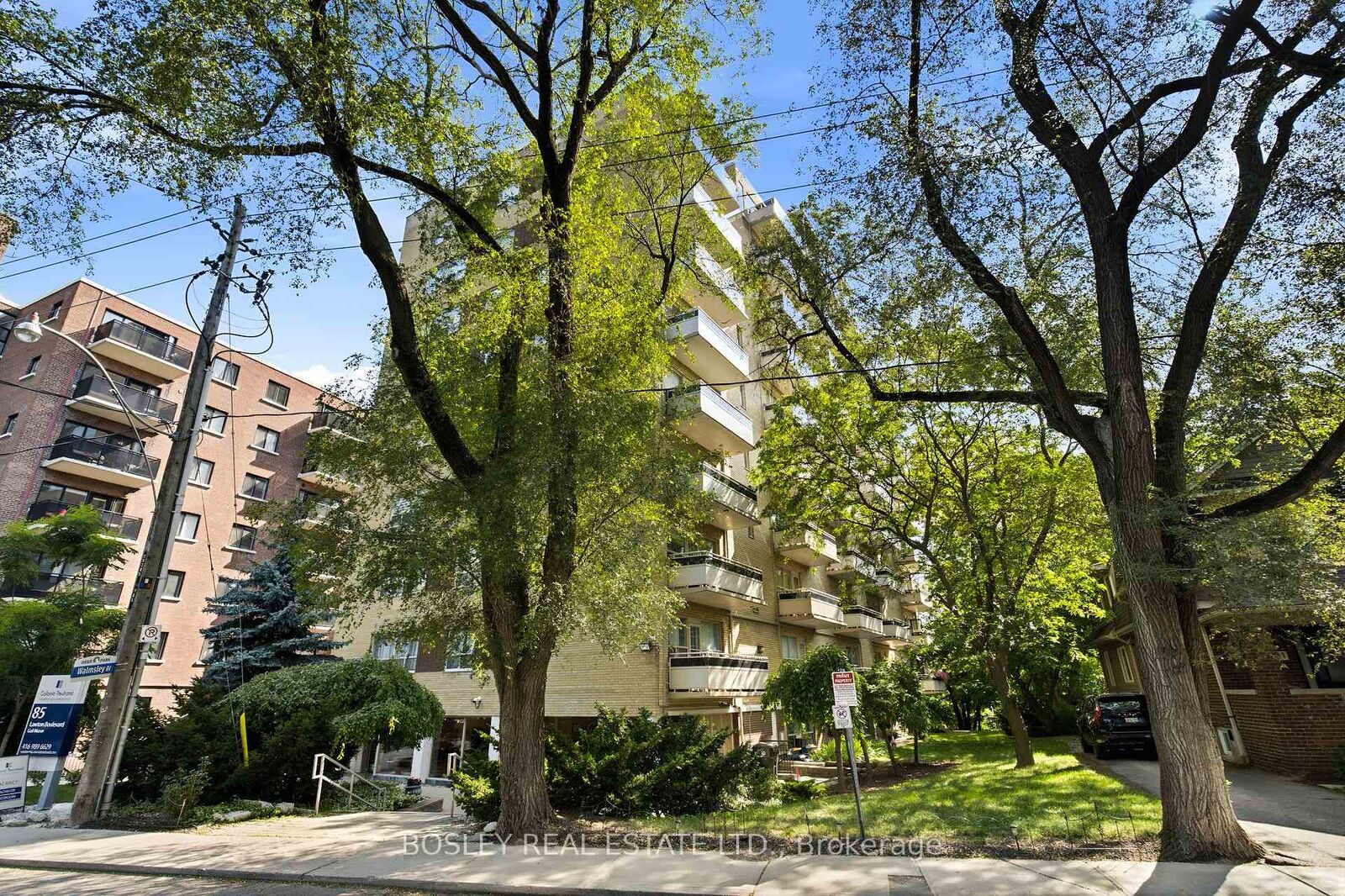 Property Photo: 85 Lawton Boulevard 404 ON M4V 1Z7