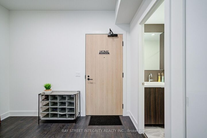 Property Photo: 15 Mercer Street 2102 ON M5V 0T8