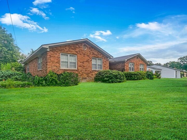 Property Photo:  4115 Lantern Ln  GA 31602 