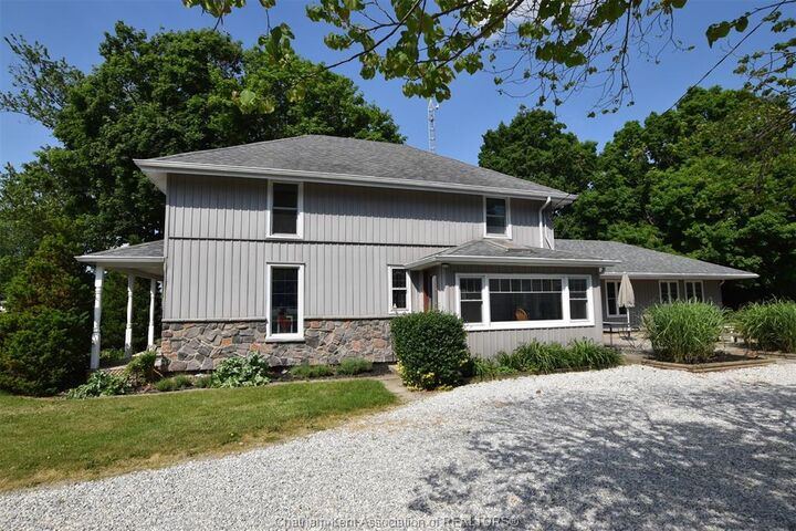 Property Photo: 10517 Longwoods Road ON N7M 5J7