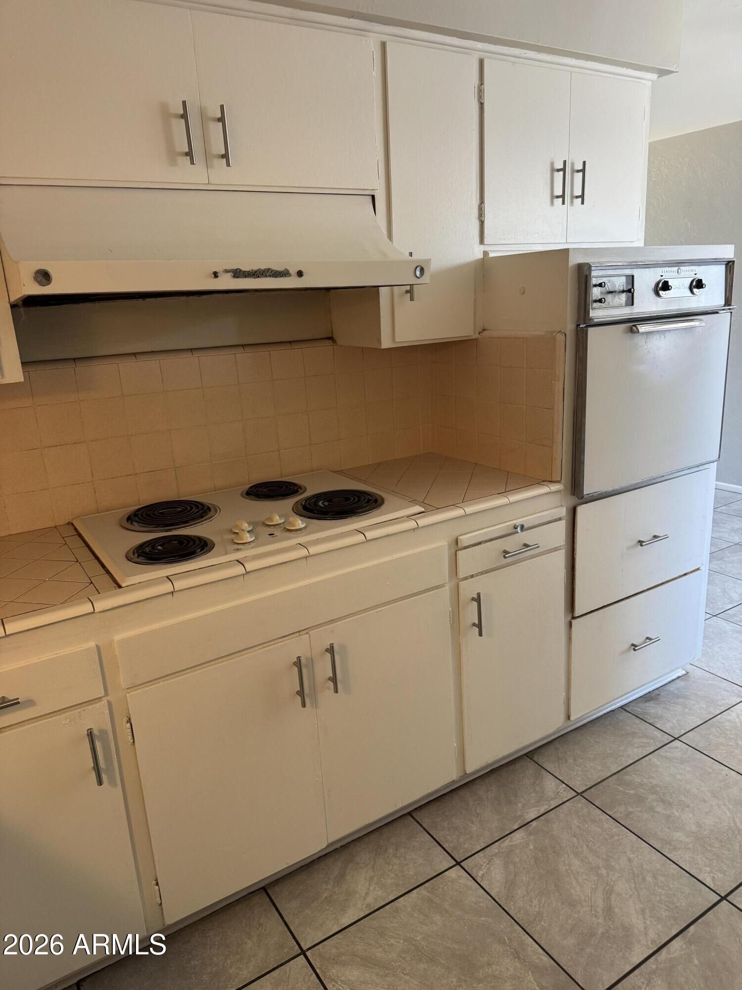 Property Photo: 62 S Allen -- C AZ 85204