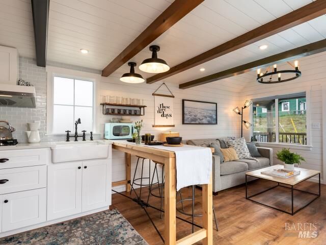 Property Photo:  14755 Armstrong Woods Road 5  CA 95446 